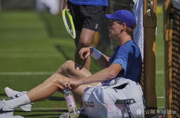 罗马诺:迪亚斯右腿内收肌不适 将在明天接受检查 罗马诺:迪亚斯右腿内收肌不适 将在明天接受检查