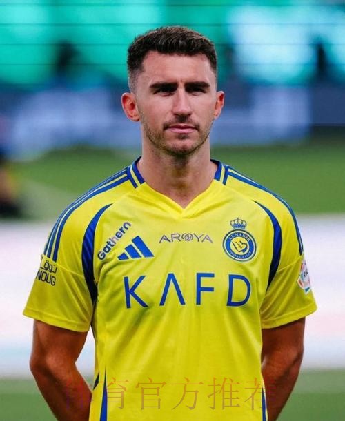 记者:皇马已与拉波尔特接触 希望1200万欧签下他 记者:皇马已与拉波尔特接触 希望1200万欧签下他